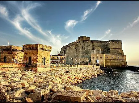Neapolitan Bagaria * Naples